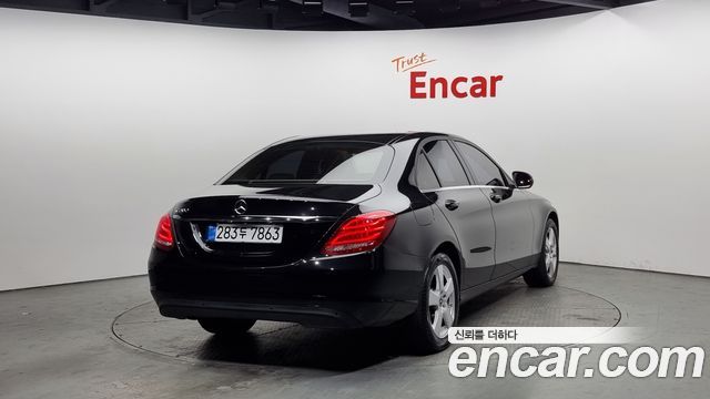 Mercedes-Benz C-Class из Кореи Encar
