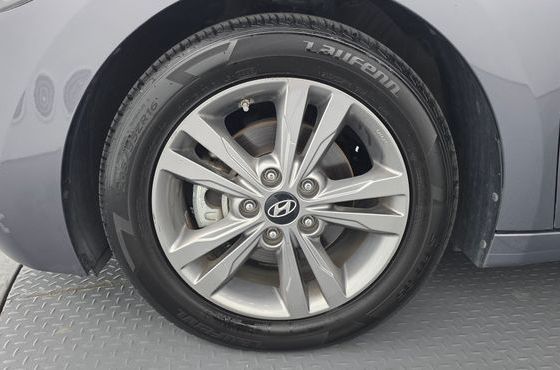Hyundai AVANTE 1.6 GDI Modern — пробег 111 634 км — фото 5 из 5