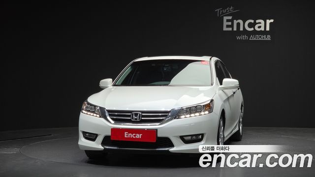 Honda Accord 2.4 9th — пробег 155 590 км — фото 3 из 5