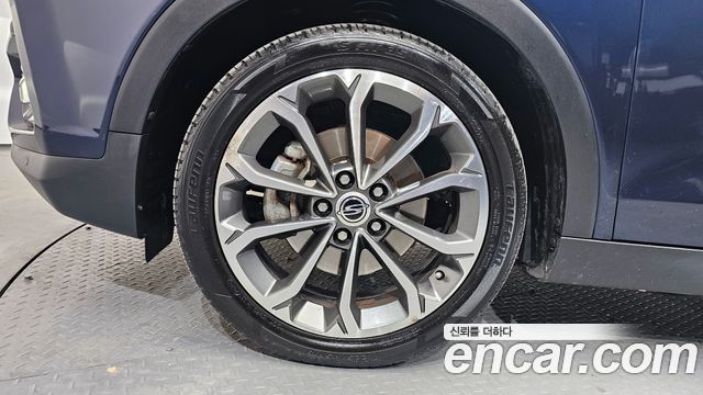 Ssangyong TIBOLI из Кореи Encar