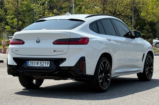 BMW X4 xDrive M40i — пробег 4 775 км — фото 2 из 5