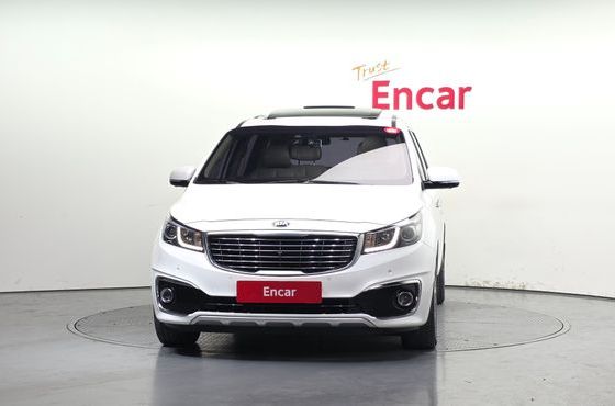 Kia Carnival 7-seater Limousine President — пробег 150 081 км — фото 3 из 5
