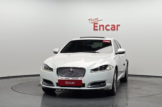 Jaguar XF 2.0 Luxury X250 — пробег 102 859 км — фото 3 из 5