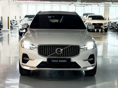 Volvo XC60 B5 Ultra Bright — пробег 9 750 км — фото 3 из 5