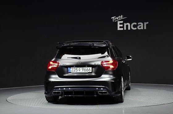 Mercedes-Benz A-Class A45 AMG 4MATIC — пробег 81 627 км — фото 4 из 5