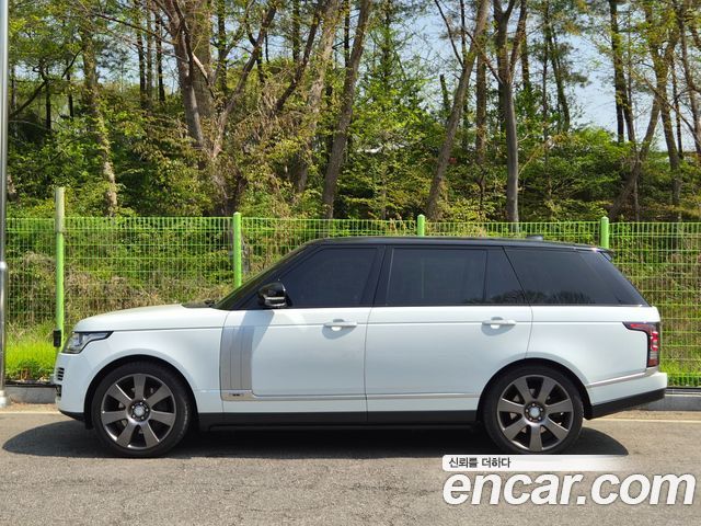 Land Rover Range Rover 4.4 SDV8 AB LWB DIESEL — пробег 109 300 км — фото 2 из 5
