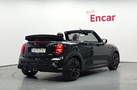 Mini Cooper Convertible JCW 3rd — пробег 15 909 км — фото 2 из 5