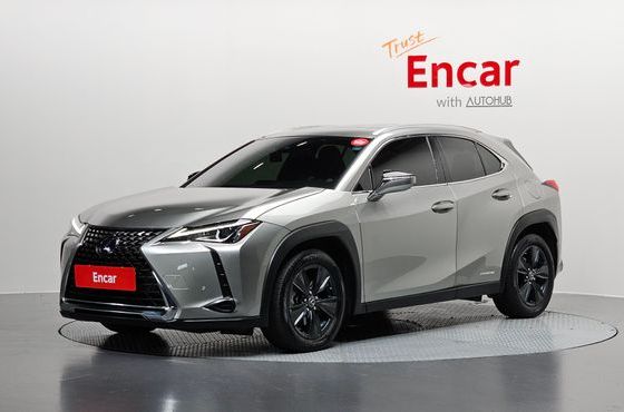Lexus UX 2.0 2WD — пробег 81 872 км — фото 1 из 5