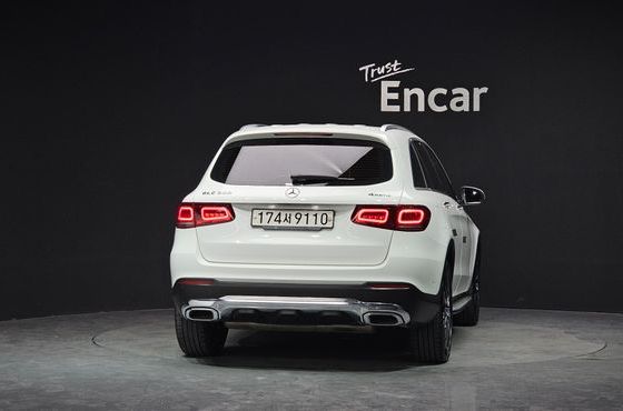 Mercedes-Benz GLC-Class GLC300 4MATIC — пробег 94 968 км — фото 4 из 5