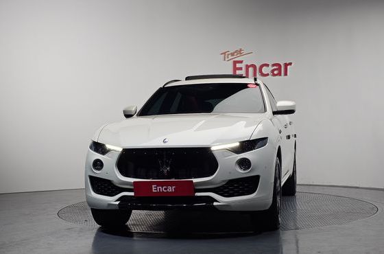Maserati Levante 3.0 AWD GranSport — пробег 96 039 км — фото 3 из 5