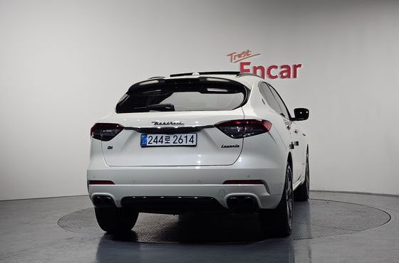 Maserati Levante 3.0 AWD GranSport — пробег 96 039 км — фото 4 из 5