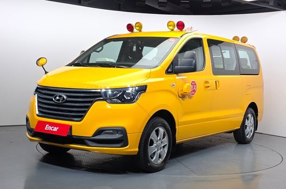 Hyundai Starex 4WD School Bus — пробег 76 371 км — фото 1 из 5
