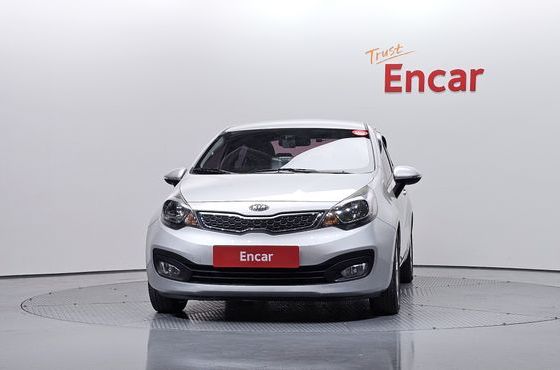 Kia pride 1.6 GDI Sedan Luxury — пробег 83 812 км — фото 3 из 5