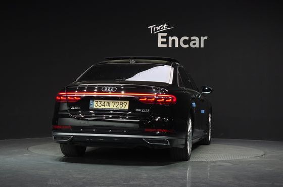 Audi A8 55 TFSI Quattro LWB — пробег 92 522 км — фото 4 из 5