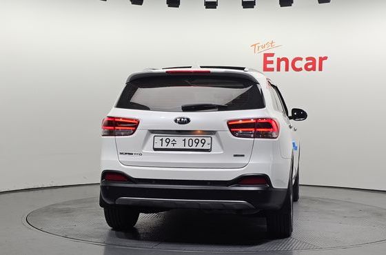 Kia Sorento Diesel 2.0 2WD Prestige — пробег 86 277 км — фото 4 из 5