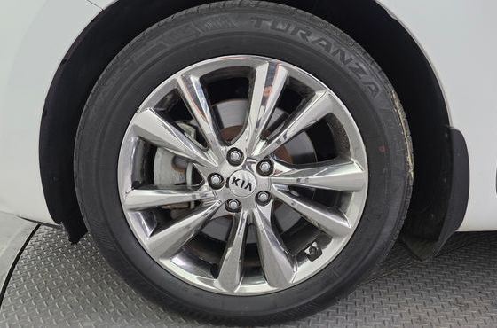 Kia Carnival 9-Seater Prstige — пробег 180 784 км — фото 5 из 5