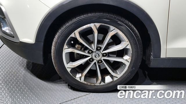 Ssangyong TIBOLI из Кореи Encar