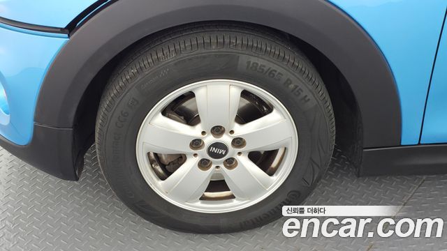 Mini Cooper из Кореи Encar