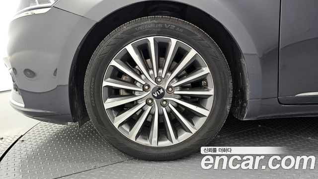 Kia K7 из Кореи Encar