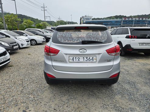Hyundai Tucson Diesel 2WD LX20 Luxury — пробег 214 627 км — фото 4 из 5