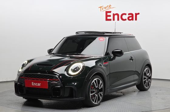 Mini Cooper JCW 3rd Generation — пробег 34 890 км — фото 1 из 5