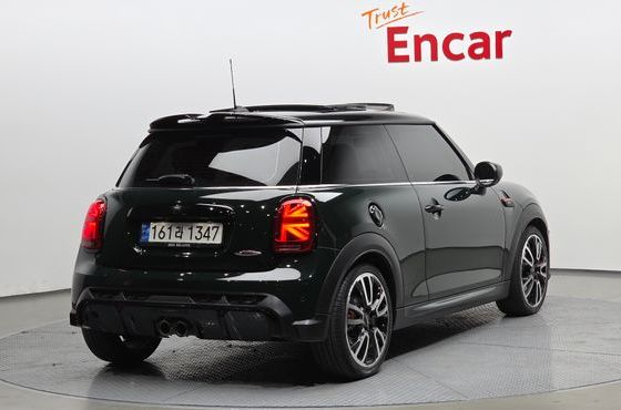 Mini Cooper JCW 3rd Generation — пробег 34 890 км — фото 2 из 5