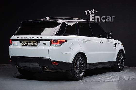 Land Rover Range Rover Sport 3.0 SDV6 HSE Dynamic — пробег 155 377 км — фото 2 из 5