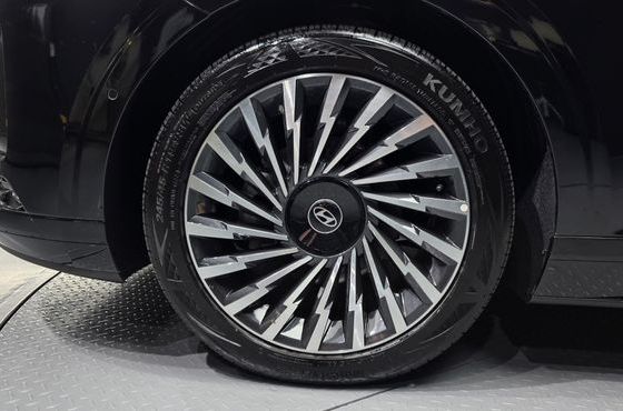 Hyundai Grandeur Honors — пробег 7 337 км — фото 5 из 5