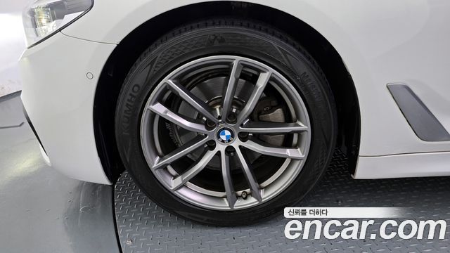 BMW 5-Series из Кореи Encar