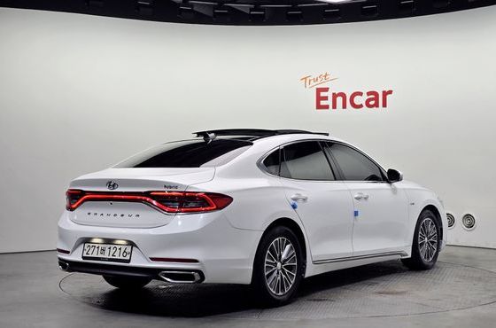 Hyundai Grandeur Exclusive — пробег 187 077 км — фото 2 из 5
