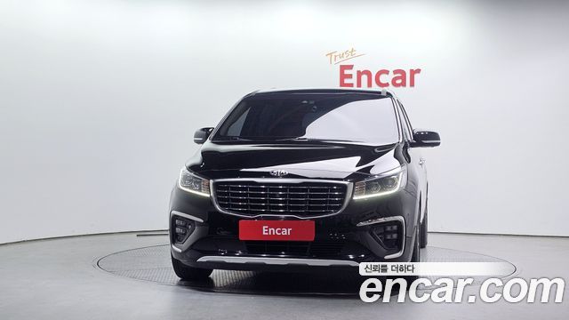 Kia Carnival 9-Seater Noblesse — пробег 79 873 км — фото 3 из 5