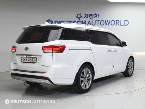 Kia Carnival 7-seater Limousine VIP — пробег 146 062 км — фото 2 из 5