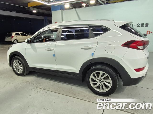 Hyundai Tucson Diesel 1.7 2WD Modern — пробег 210 000 км — фото 4 из 5