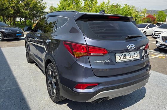 Hyundai Santafe Diesel 2.0 2WD 1 Million — пробег 121 559 км — фото 2 из 5