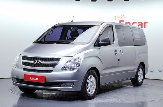 Hyundai Starex 5-Seater VAN CVX Luxury — пробег 235 385 км — фото 1 из 5