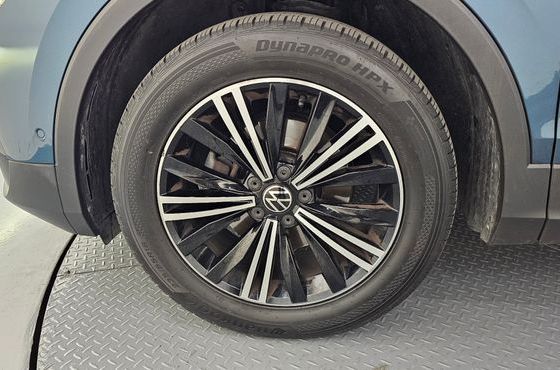 Volkswagen Tiguan 2.0 TDI 4-Motion Premium — пробег 105 722 км — фото 5 из 5