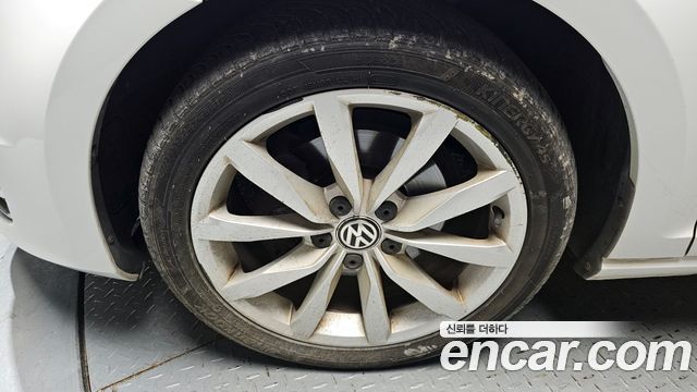Volkswagen Golf из Кореи Encar