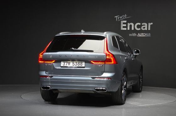 Volvo XC60 T6 Inscription — пробег 106 891 км — фото 4 из 5