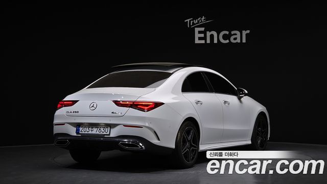 Mercedes-Benz CLA-Class CLA250 4MATIC — пробег 49 301 км — фото 2 из 5