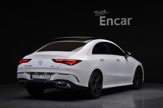 Mercedes-Benz CLA-Class CLA250 4MATIC — пробег 49 301 км — фото 2 из 5