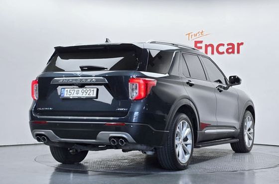 Ford Explorer 3.0 Platinum 4WD — пробег 102 330 км — фото 2 из 5