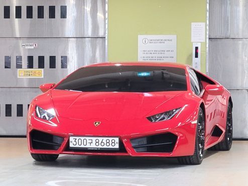 Lamborghini Huracan LP580-2 — пробег 24 600 км — фото 1 из 5