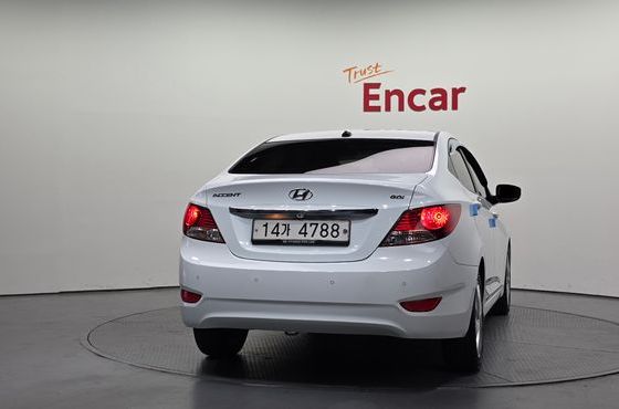 Hyundai Accent 1.6 GDI Top — пробег 48 988 км — фото 4 из 5