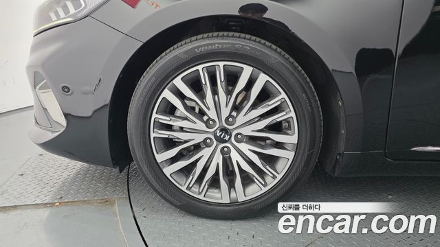 Kia K7 из Кореи Encar