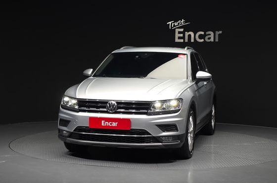 Volkswagen Tiguan 2.0 TDI Premium — пробег 167 695 км — фото 3 из 5