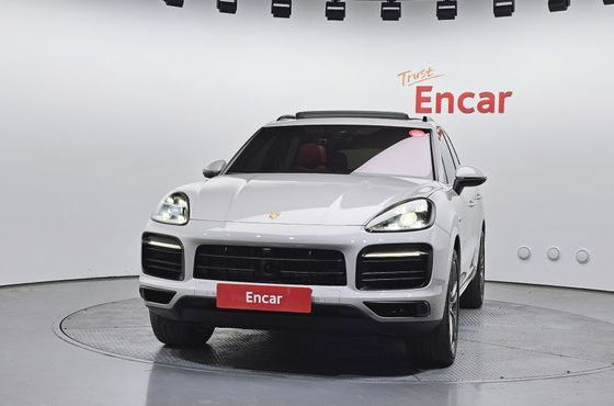 Porsche Cayenne 3.0 E-HYBRID PLATINUM EDITION — пробег 41 037 км — фото 3 из 5