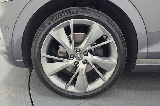 Genesis GV70 2.5T Gasoline AWD — пробег 82 478 км — фото 5 из 5