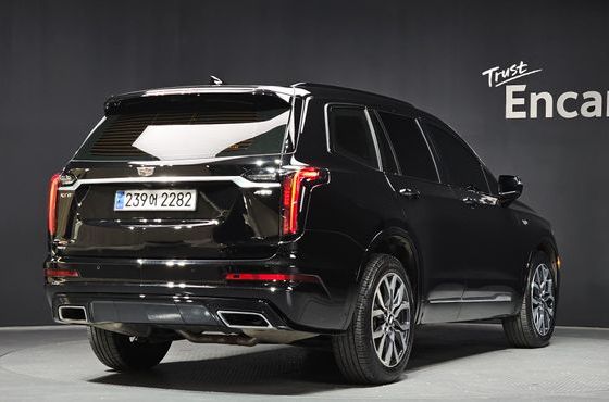 Cadillac XT6 3.6 Sport — пробег 64 390 км — фото 2 из 5