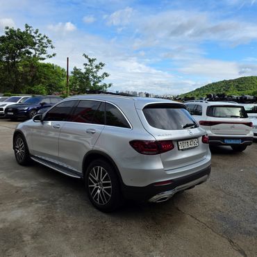 Mercedes-Benz GLC-Class GLC300 4MATIC — пробег 93 948 км — фото 4 из 5