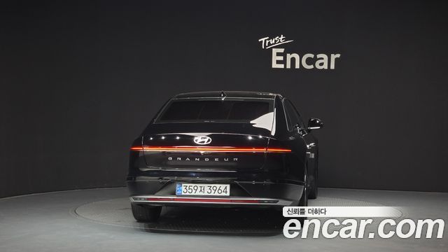 Hyundai Grandeur из Кореи Encar